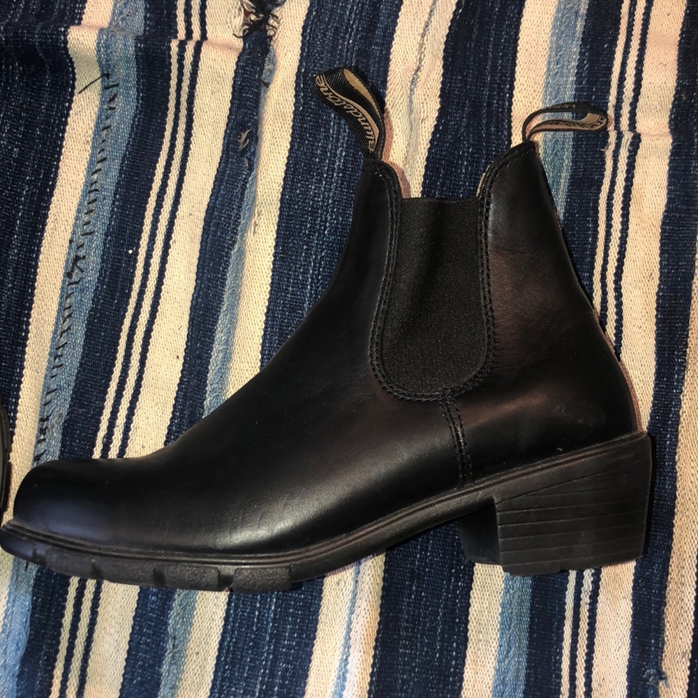 blundstone black waterproof heeled boots 8/38
